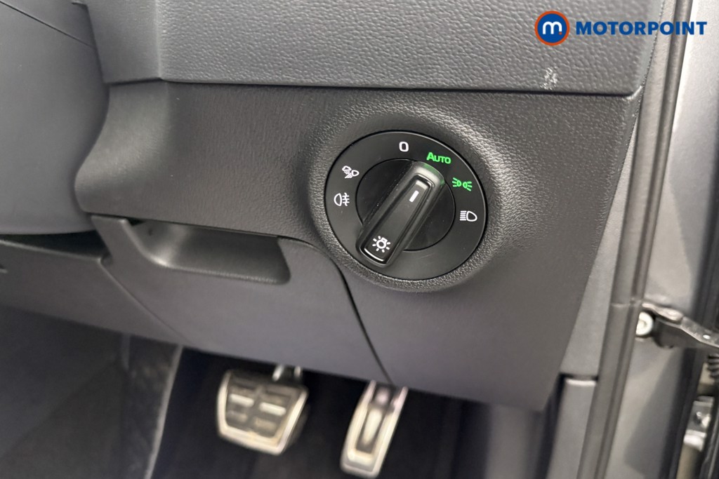 Used Skoda Karoq 2025 for sale - 77775510: Photo 11