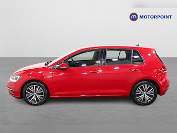 Used Volkswagen Golf 2019 for sale - 75692527: Photo