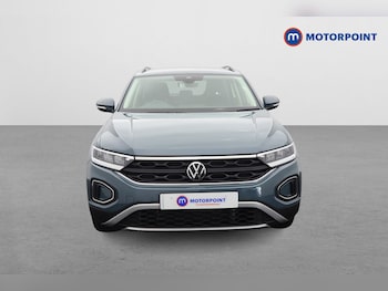 Used Volkswagen T-Roc 2023 for sale - 75496312: Photo
