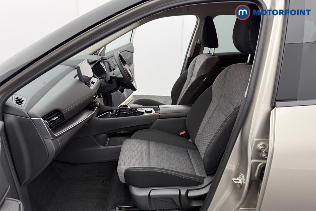 Used Nissan X-Trail 2024 for sale - 76339373: Photo 37