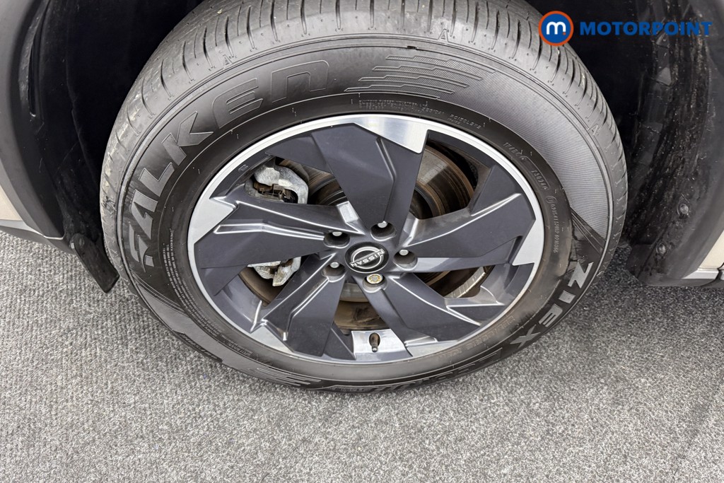 Used Nissan X-Trail 2024 for sale - 76339373: Photo 42