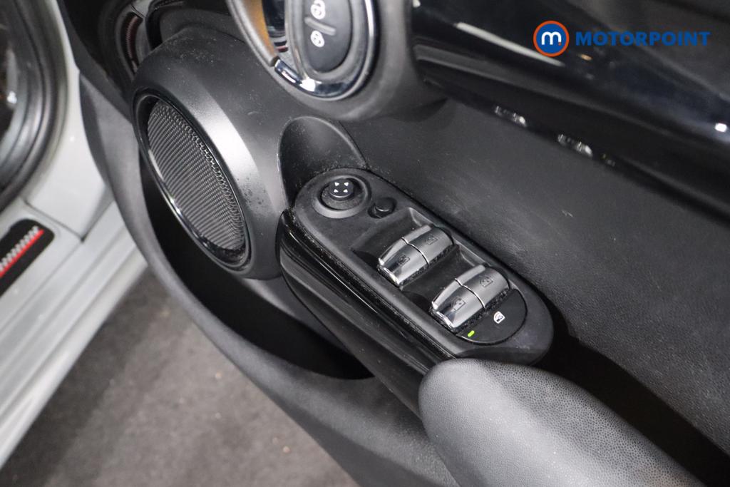 Used MINI Hatch 2020 for sale - 76984952: Photo 19