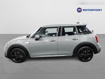 Used MINI Hatch 2020 for sale - 76984952: Photo