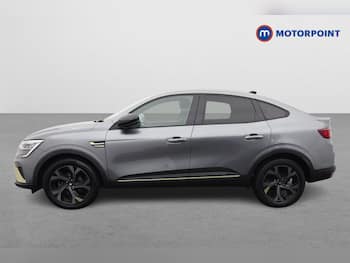 Used Renault Arkana 2023 for sale - 79665209: Photo