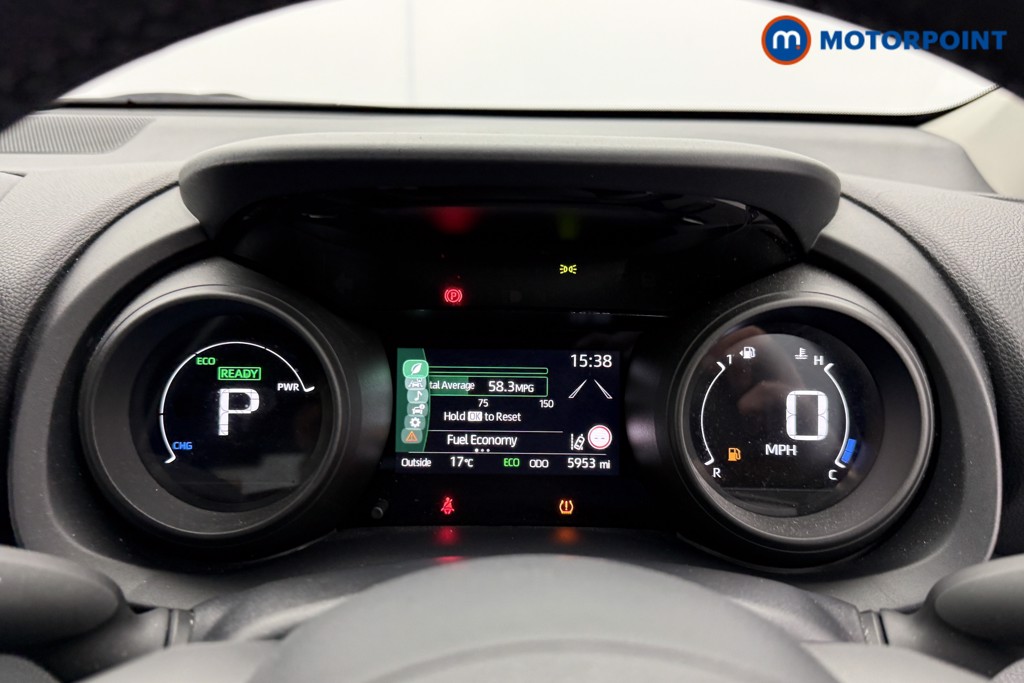 Used Toyota Yaris 2022 for sale - 76762752: Photo 12