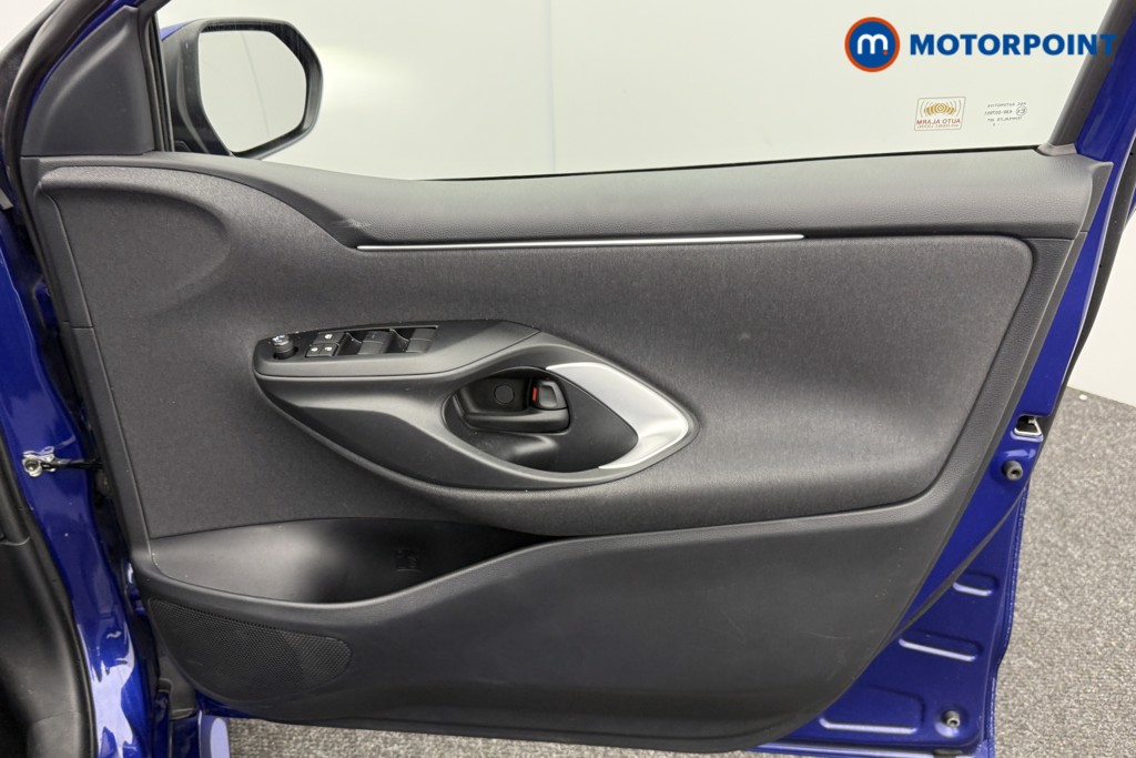 Used Toyota Yaris 2022 for sale - 76762752: Photo 23