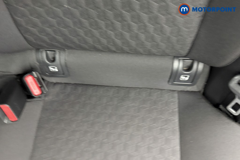 Used Toyota Yaris 2022 for sale - 76762752: Photo 31