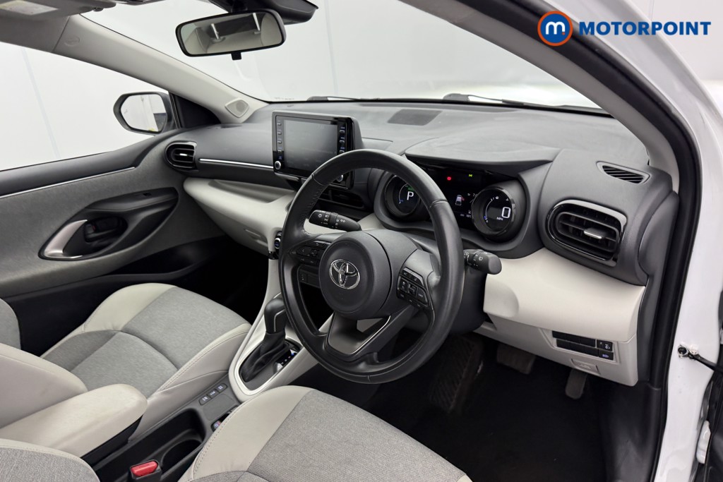 Used Toyota Yaris 2021 for sale - 76076921: Photo 11