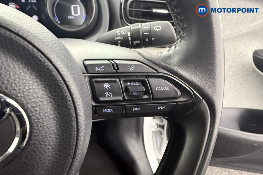 Used Toyota Yaris 2021 for sale - 76076921: Photo 21