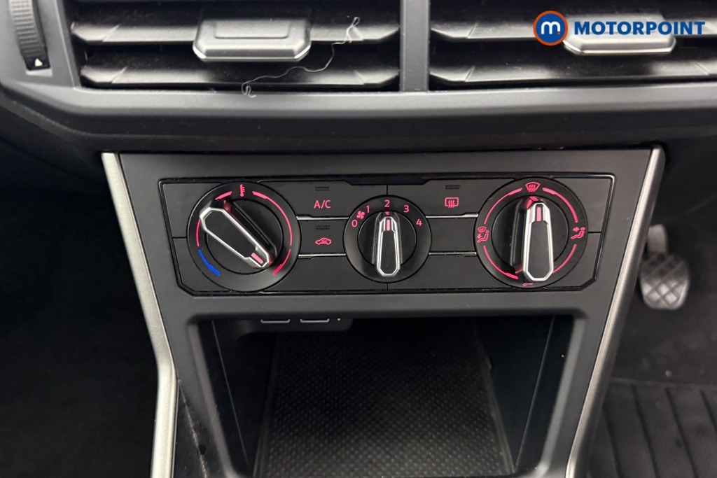 Used Volkswagen Polo 2018 for sale - 77219822: Photo 19