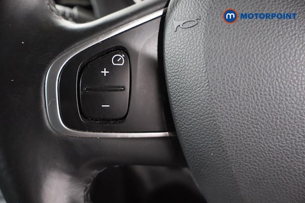 Used Renault Captur 2016 for sale - 76162416: Photo 21