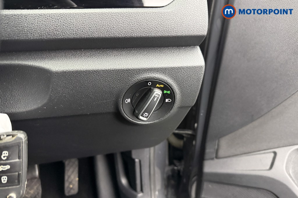 Used Volkswagen T-Roc 2022 for sale - 77446536: Photo 24