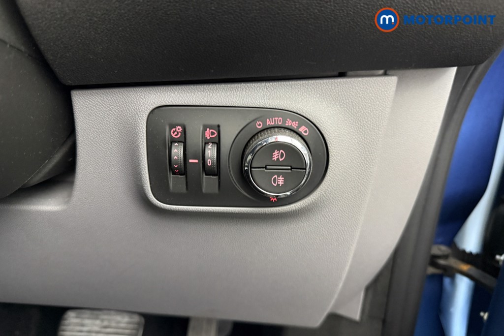 Used Vauxhall Corsa 2016 for sale - 76568888: Photo 14