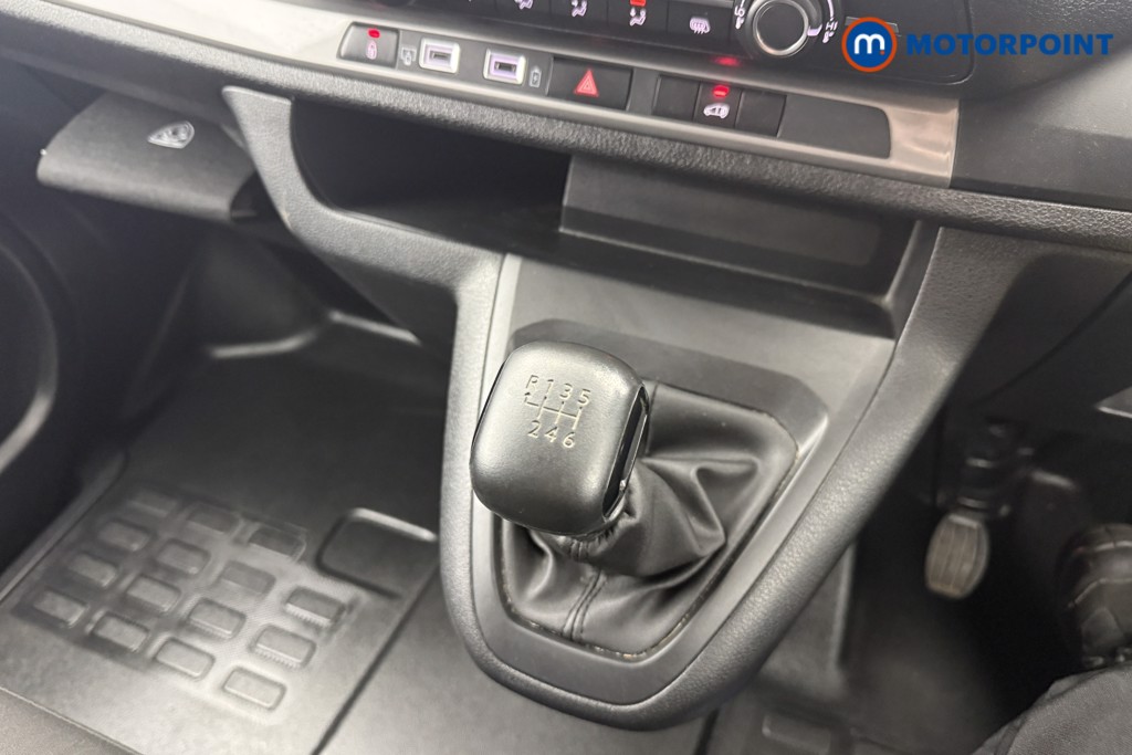 Used Peugeot Expert 2025 for sale - 78010621: Photo 12