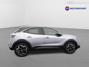 2025 - 100kW Ultimate 50kWh 5dr Auto