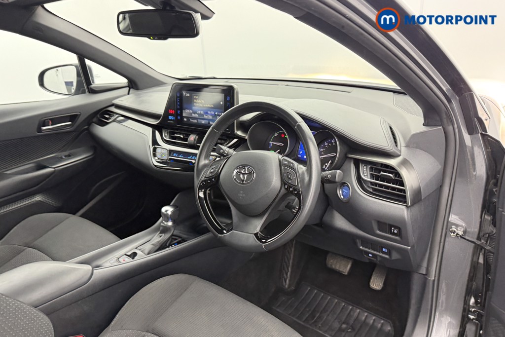 Used Toyota C-HR 2019 for sale - 77443681: Photo 11