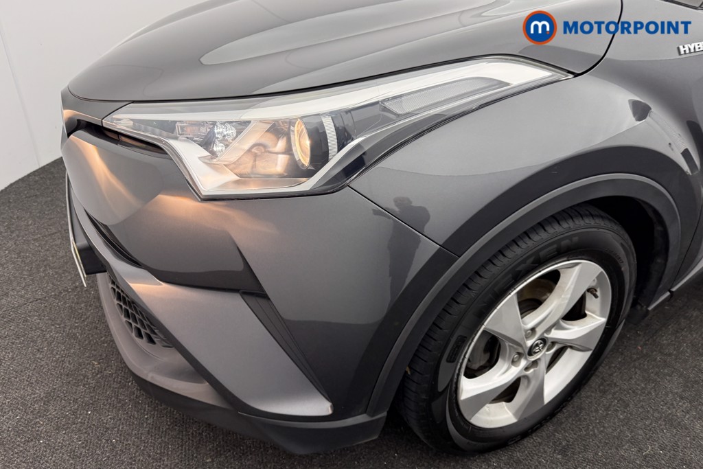 Used Toyota C-HR 2019 for sale - 77443681: Photo 32