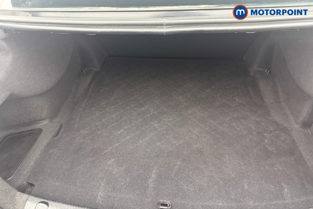 Used Jaguar XE 2016 for sale - 77661396: Photo 11