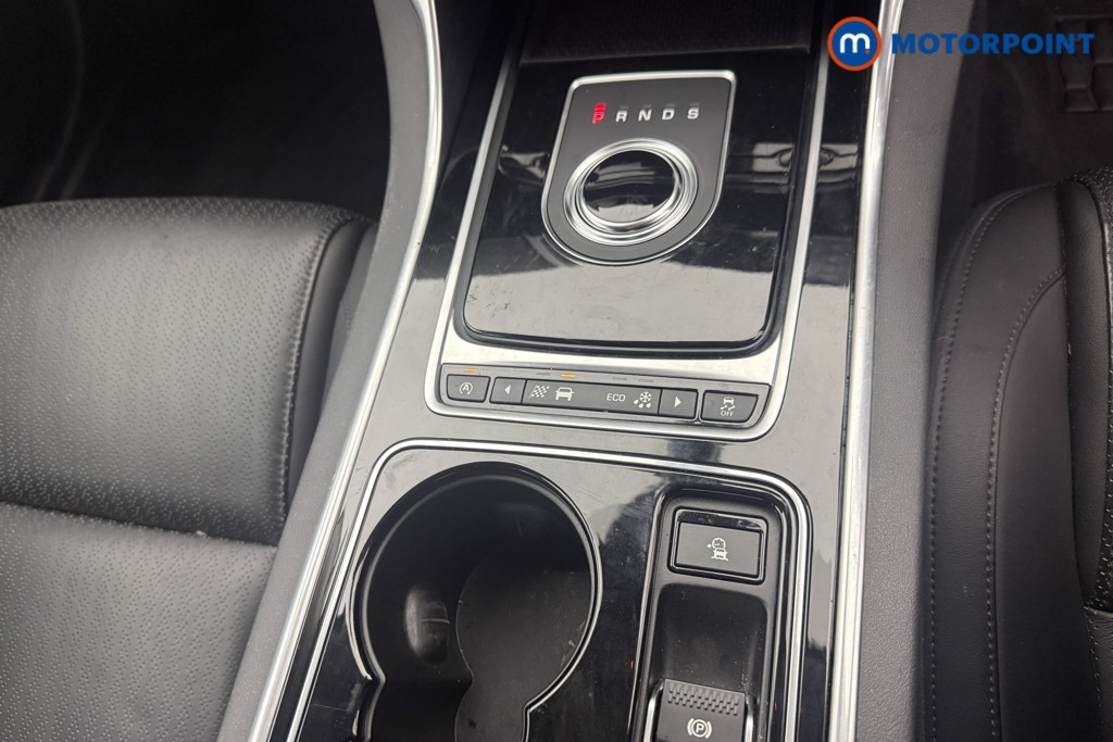 Used Jaguar XE 2016 for sale - 77661396: Photo 26