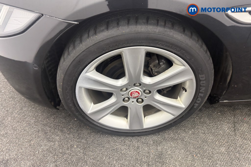 Used Jaguar XE 2016 for sale - 77661396: Photo 35