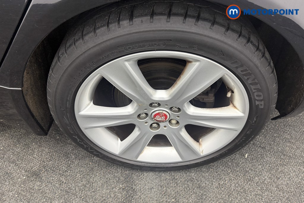 Used Jaguar XE 2016 for sale - 77661396: Photo 37