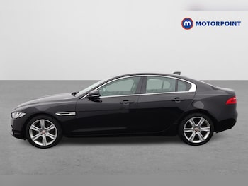 Used Jaguar XE 2016 for sale - 77661396: Photo