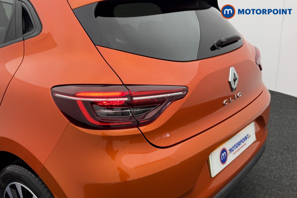 Used Renault Clio 2020 for sale - 76682011: Photo 33