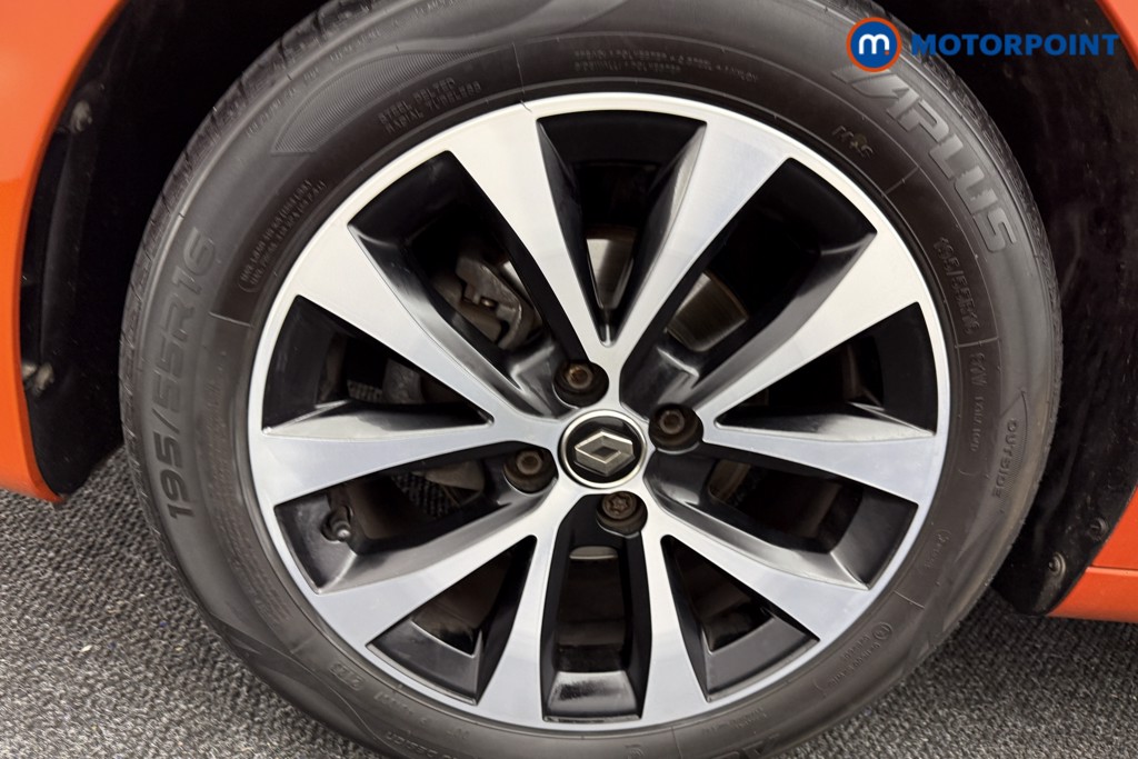 Used Renault Clio 2020 for sale - 76682011: Photo 36