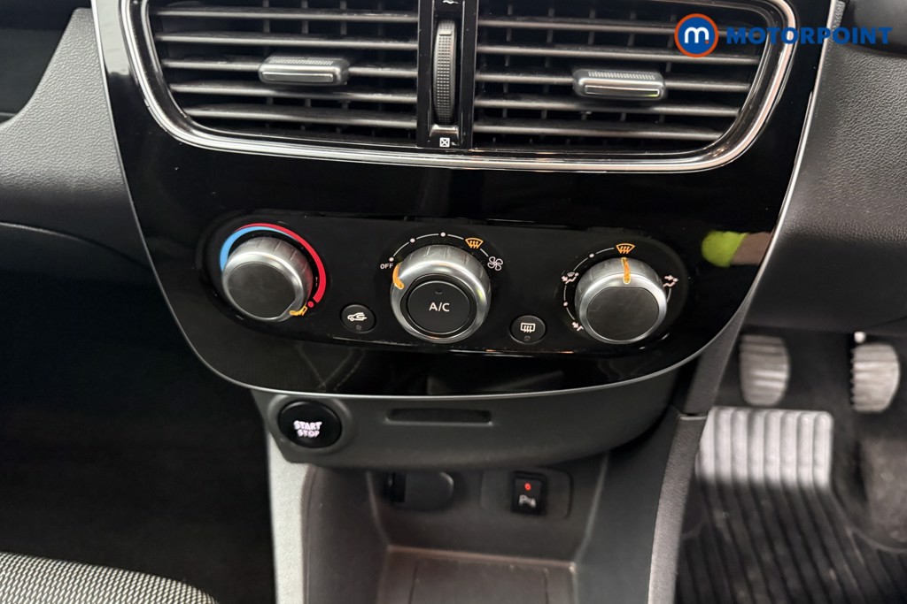 Used Renault Clio 2017 for sale - 77294366: Photo 18