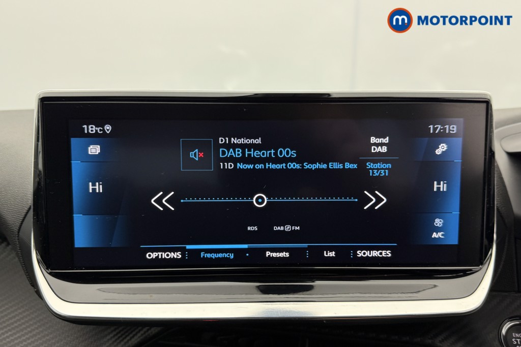 Used Peugeot 208 2020 for sale - 76933902: Photo 14