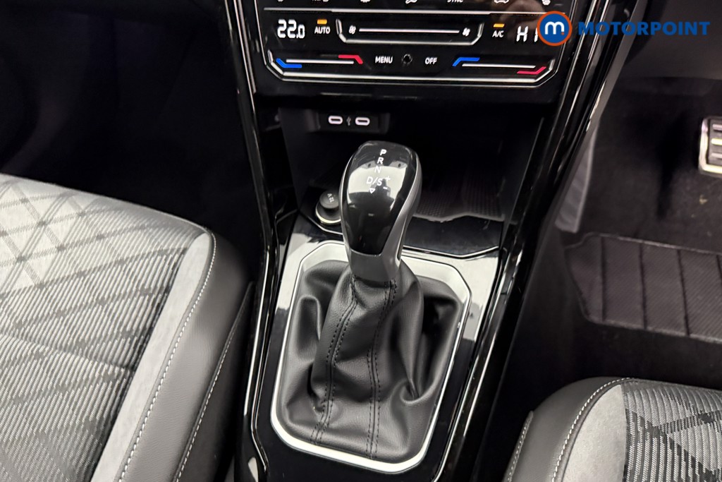 Used Volkswagen T-Roc 2025 for sale - 77297850: Photo 21