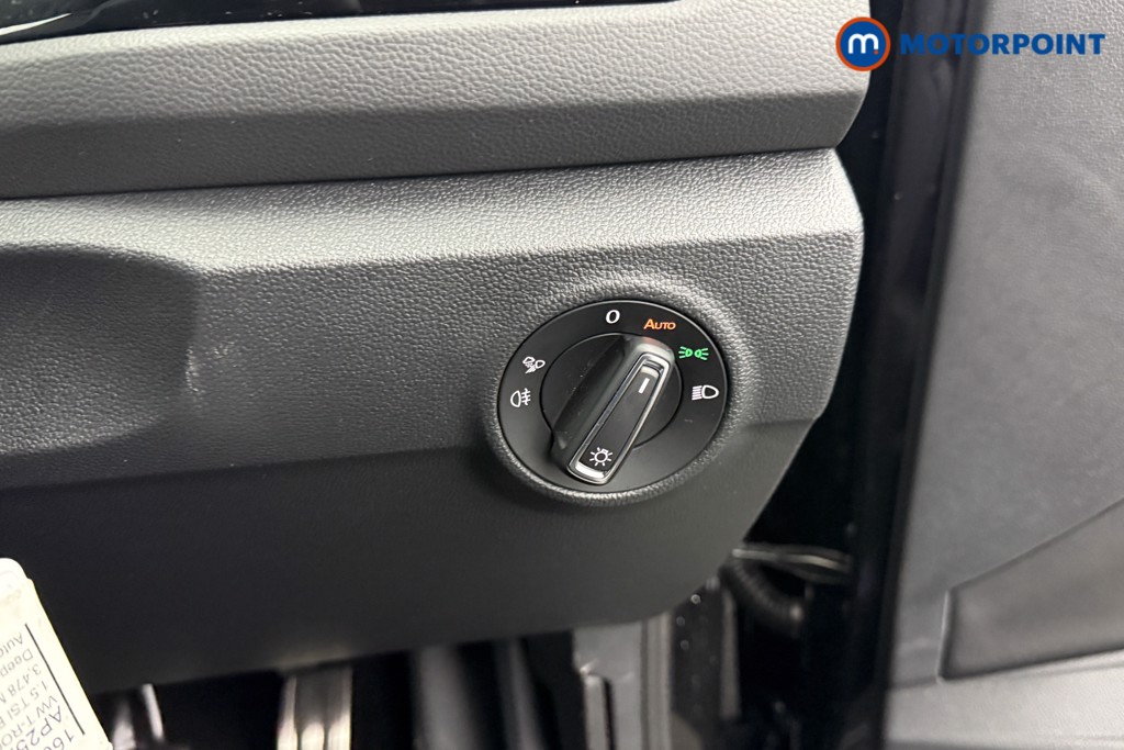 Used Volkswagen T-Roc 2025 for sale - 77297850: Photo 24