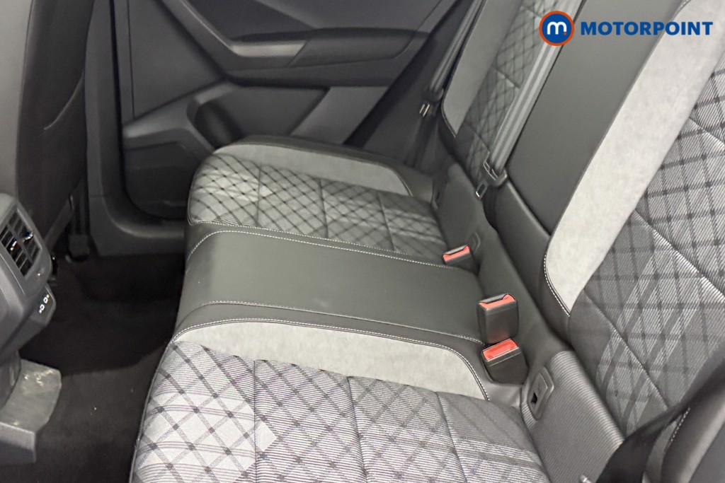 Used Volkswagen T-Roc 2025 for sale - 77297850: Photo 32