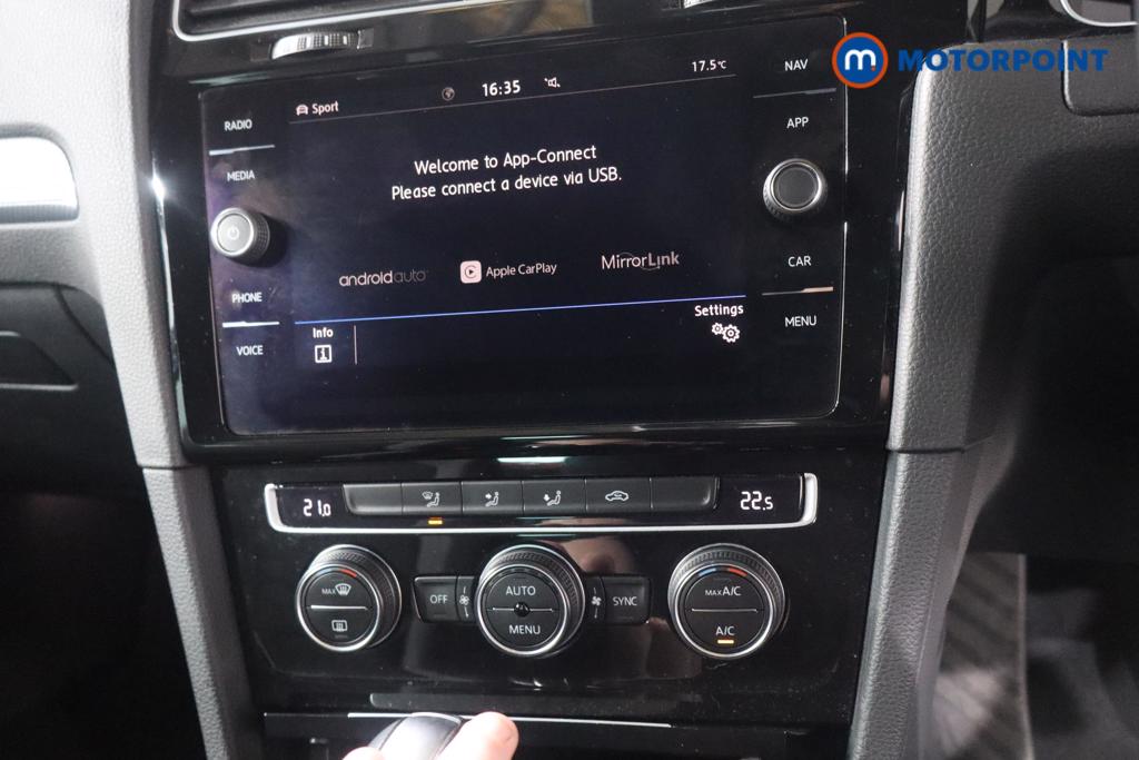 Used Volkswagen Golf 2020 for sale - 77962672: Photo 31