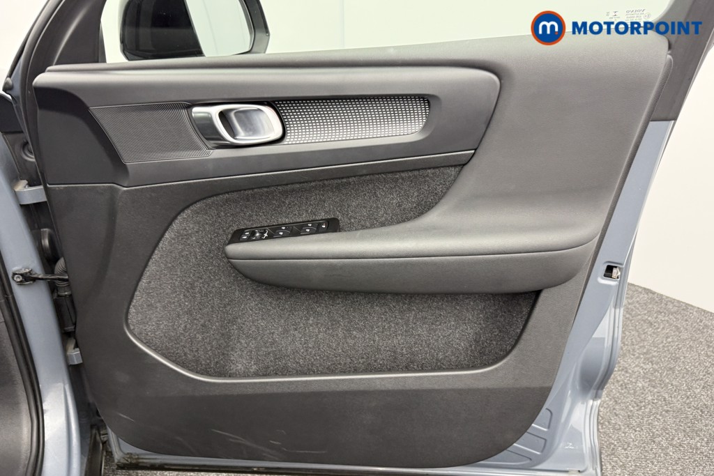 Used Volvo XC40 2021 for sale - 76141078: Photo 24