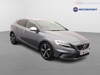 Used Volvo V40 2018 for sale - 78353821: Photo