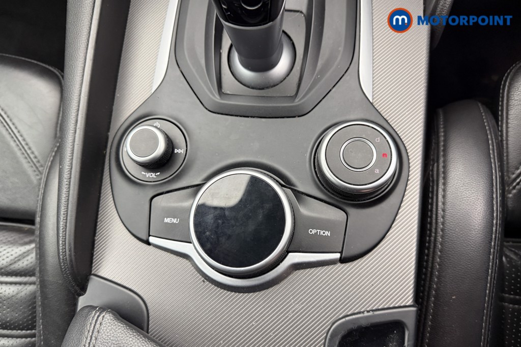 Used Alfa Romeo Giulia 2019 for sale - 77262390: Photo 21