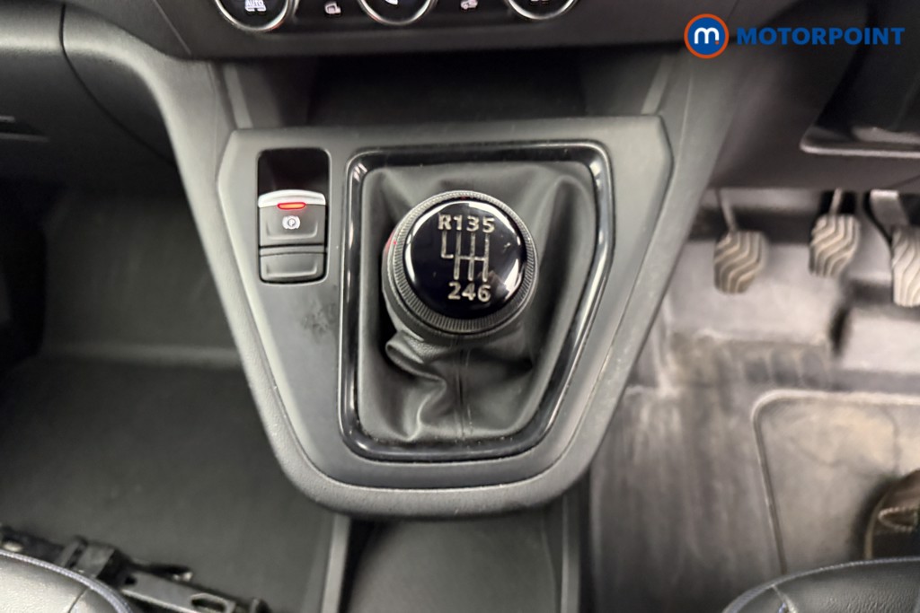 Used Nissan Other 2023 for sale - 76789468: Photo 15