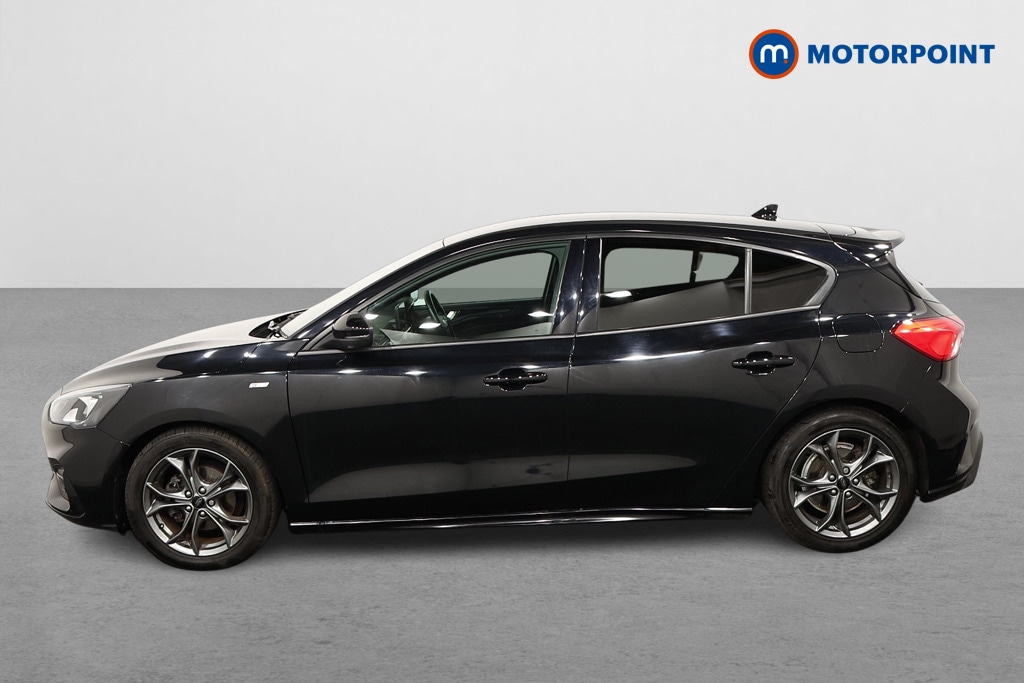Used Ford Focus 2019 for sale - 76831135: Photo 3