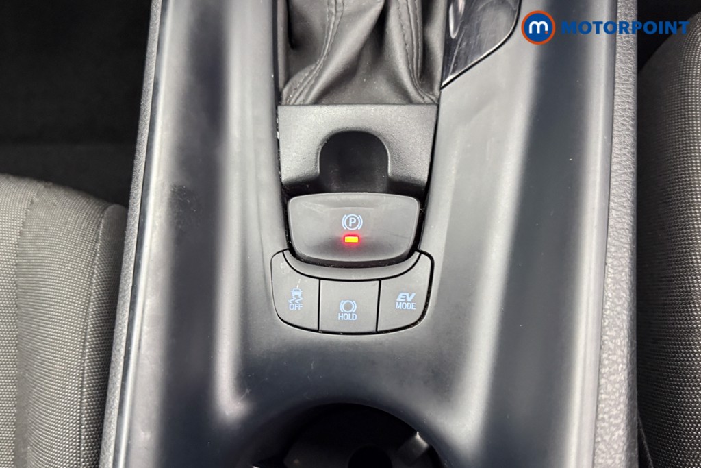 Used Toyota C-HR 2021 for sale - 76191735: Photo 16