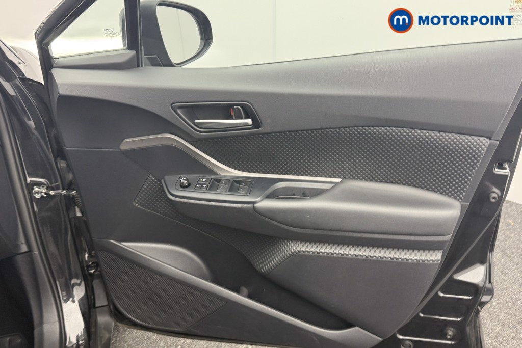 Used Toyota C-HR 2021 for sale - 76191735: Photo 21