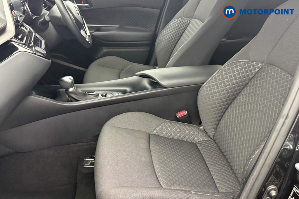 Used Toyota C-HR 2021 for sale - 76191735: Photo 26