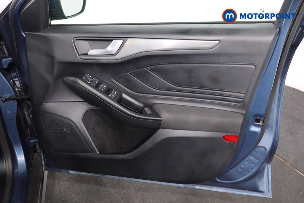 Used Ford Focus 2023 for sale - 76402784: Photo 9