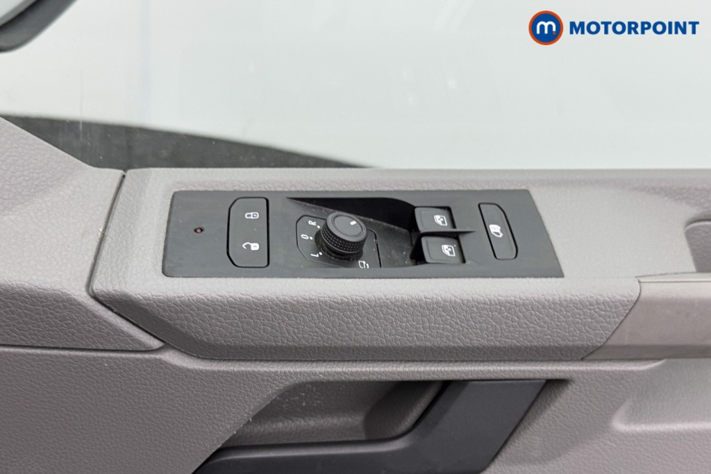 Used Volkswagen Transporter 2024 for sale - 76141079: Photo 23