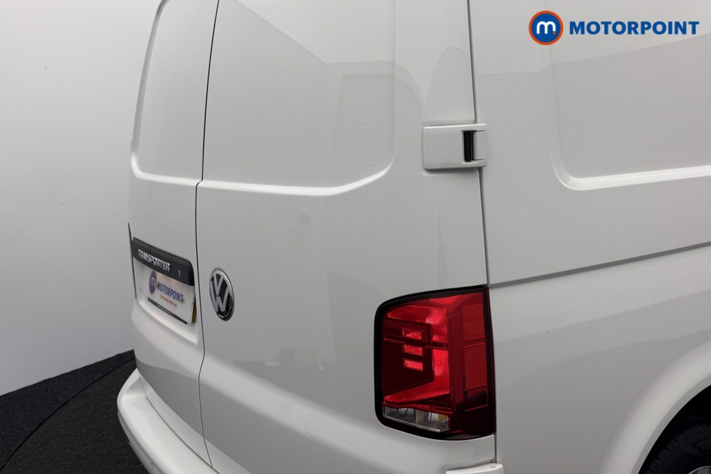 Used Volkswagen Transporter 2024 for sale - 76141079: Photo 30