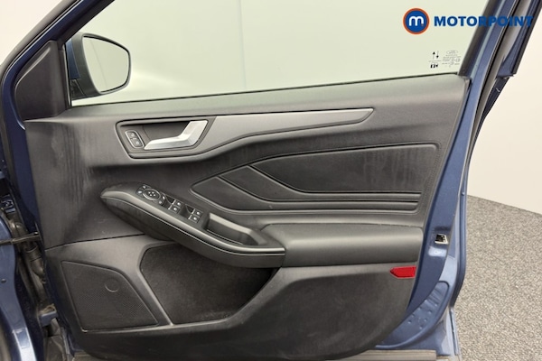 Used Ford Focus 2020 for sale - 76219424: Photo 25