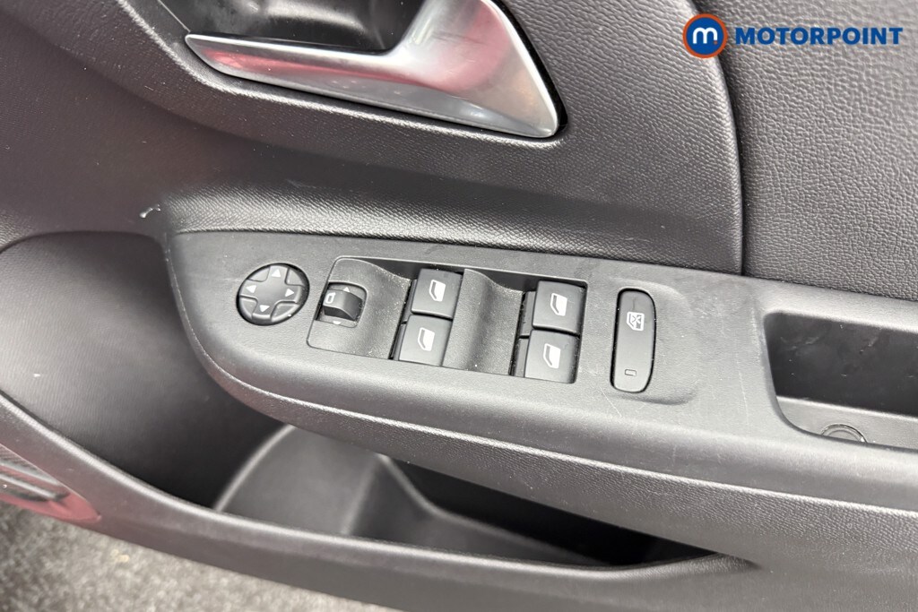 Used Vauxhall Corsa 2023 for sale - 76303420: Photo 19