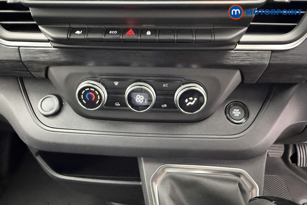 Used Renault Trafic 2025 for sale - 77234223: Photo 18