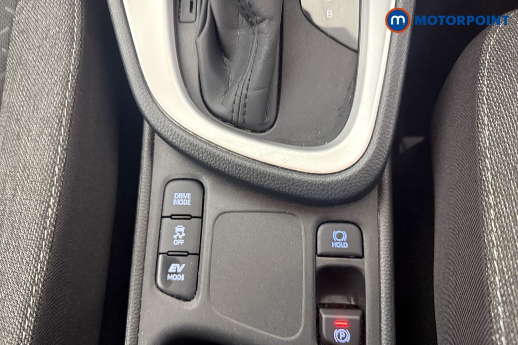 Used Toyota Yaris Cross 2024 for sale - 78028807: Photo 12