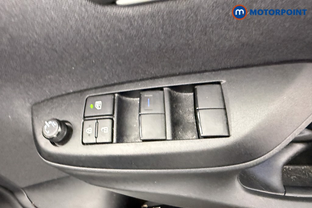 Used Toyota Yaris Cross 2024 for sale - 78028807: Photo 17